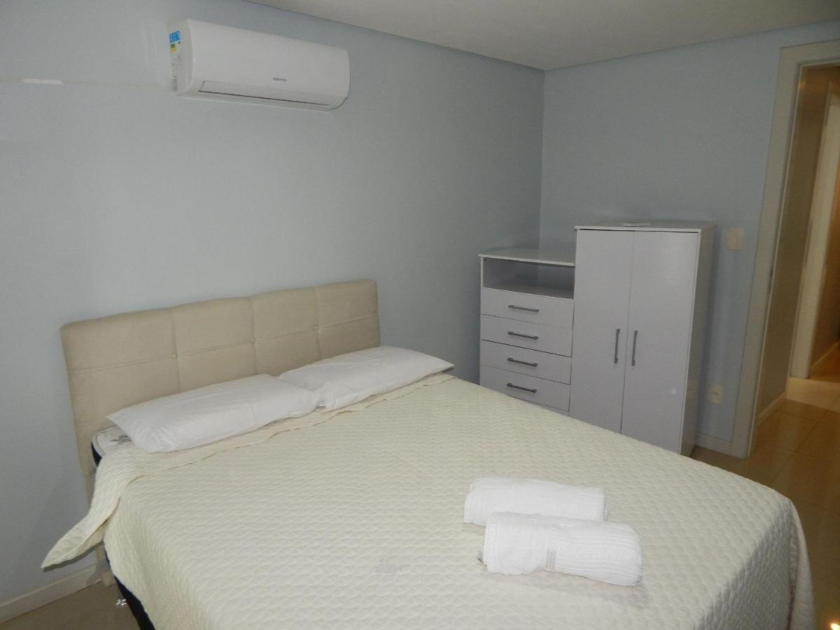 Condominio Sant Martin - Alto Luxo Com Piscina, Churrasqueira E Academia กาโบฟรีโอ ภายนอก รูปภาพ